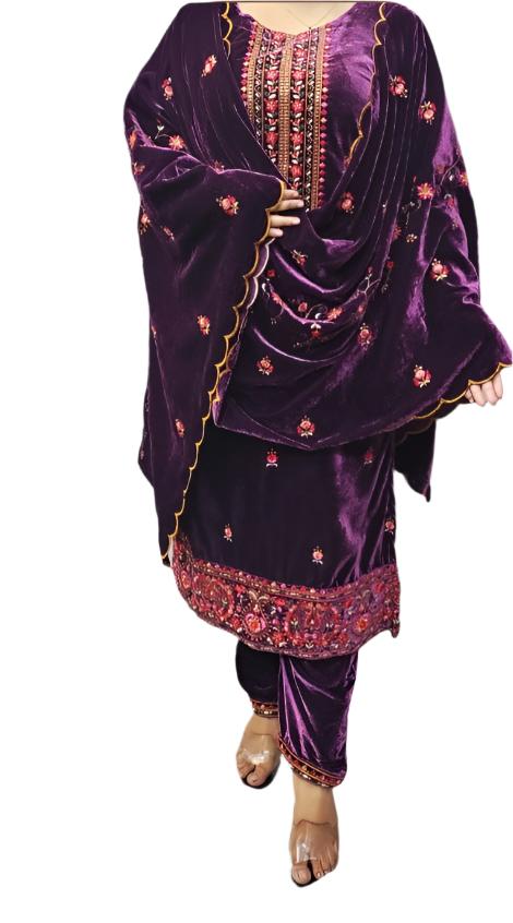 Stunning designer Suit Set with dupatta